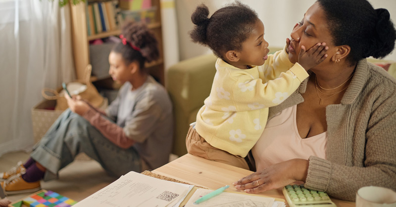 How Life Insurance Supports Your Family During Financial Emergencies